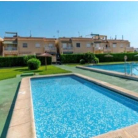 2 Bed Apartment In Paraje Natural Fase 1, Torrevieja Kültér fotó