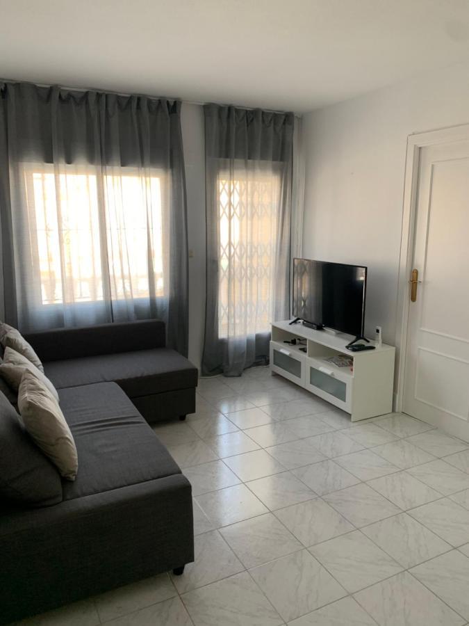 2 Bed Apartment In Paraje Natural Fase 1, Torrevieja Kültér fotó