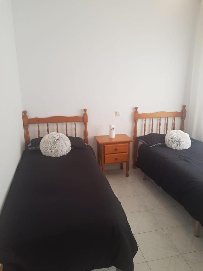 2 Bed Apartment In Paraje Natural Fase 1, Torrevieja Kültér fotó